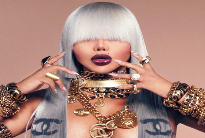 LIL KIM_resized.jpg